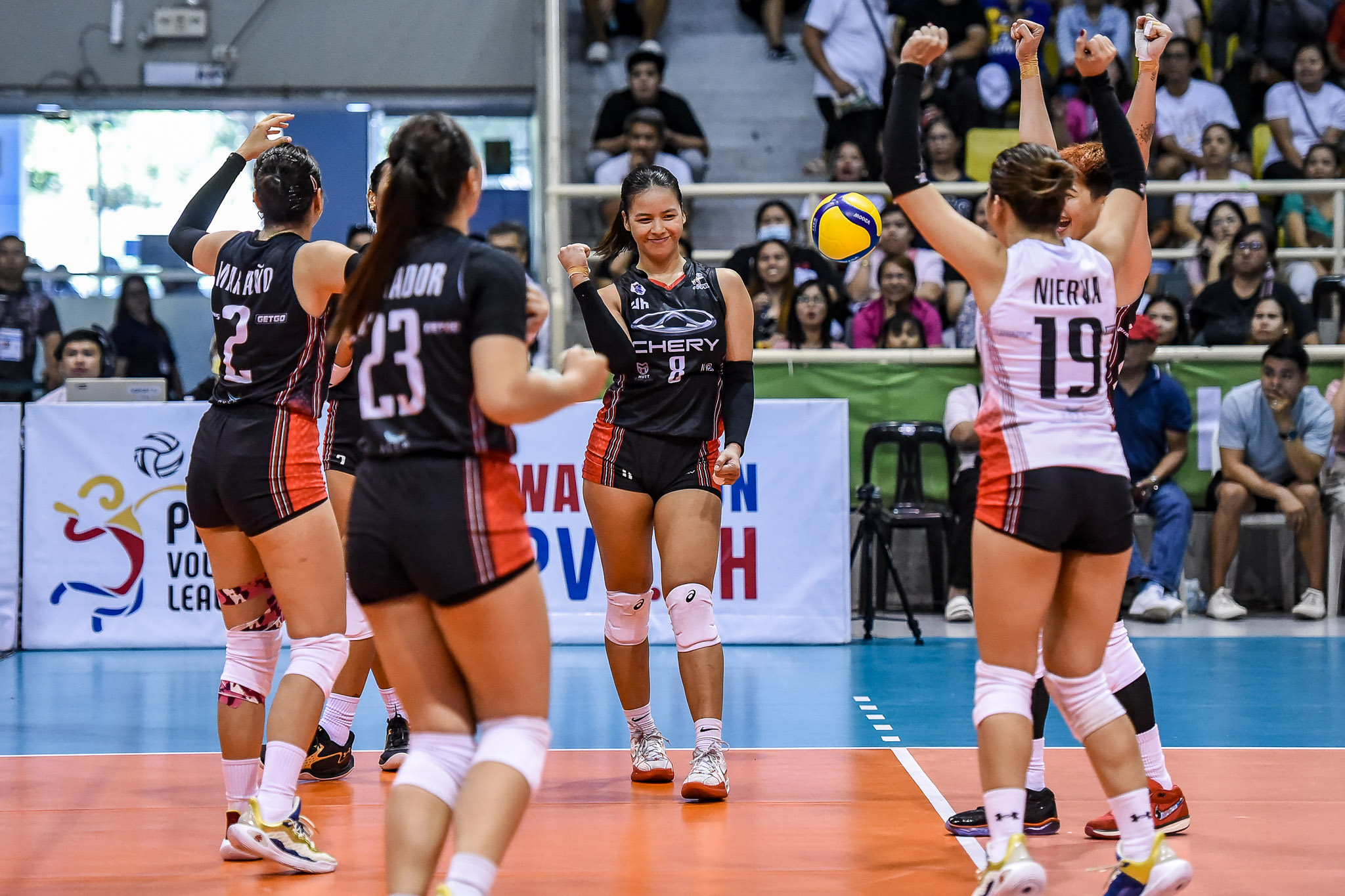 Eya Laure Hopes Chery Tiggo Becomes Level With Creamline One Day News