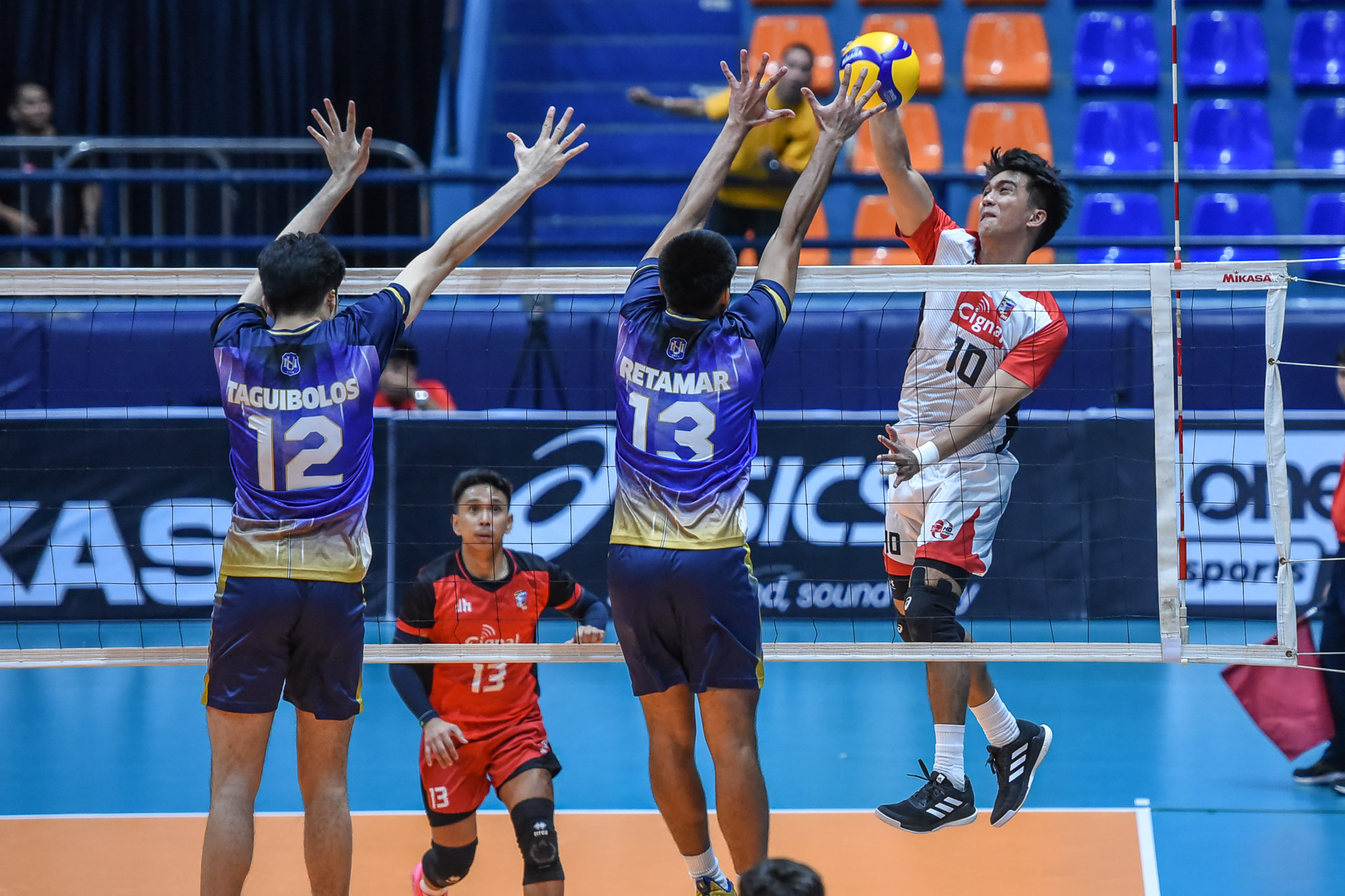 Photos | Spikers Turf