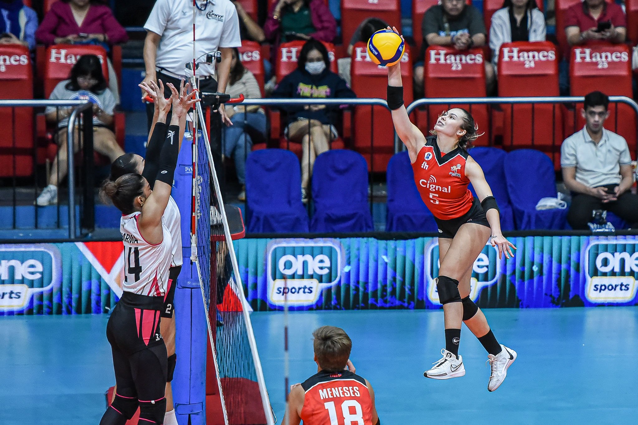 Cignal strikes back, halts Akari's run - News | PVL - Premier ...