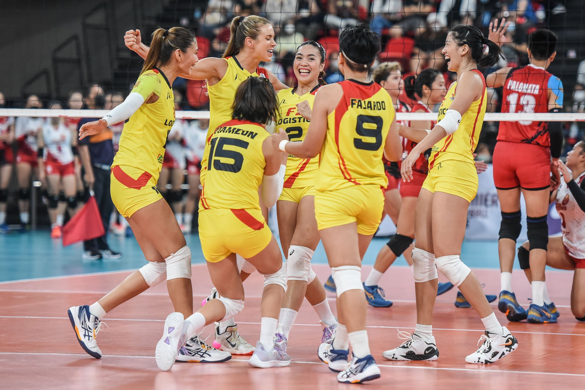 F2 Logistics, Choco Mucho seek vital wins - News | PVL - Premier ...