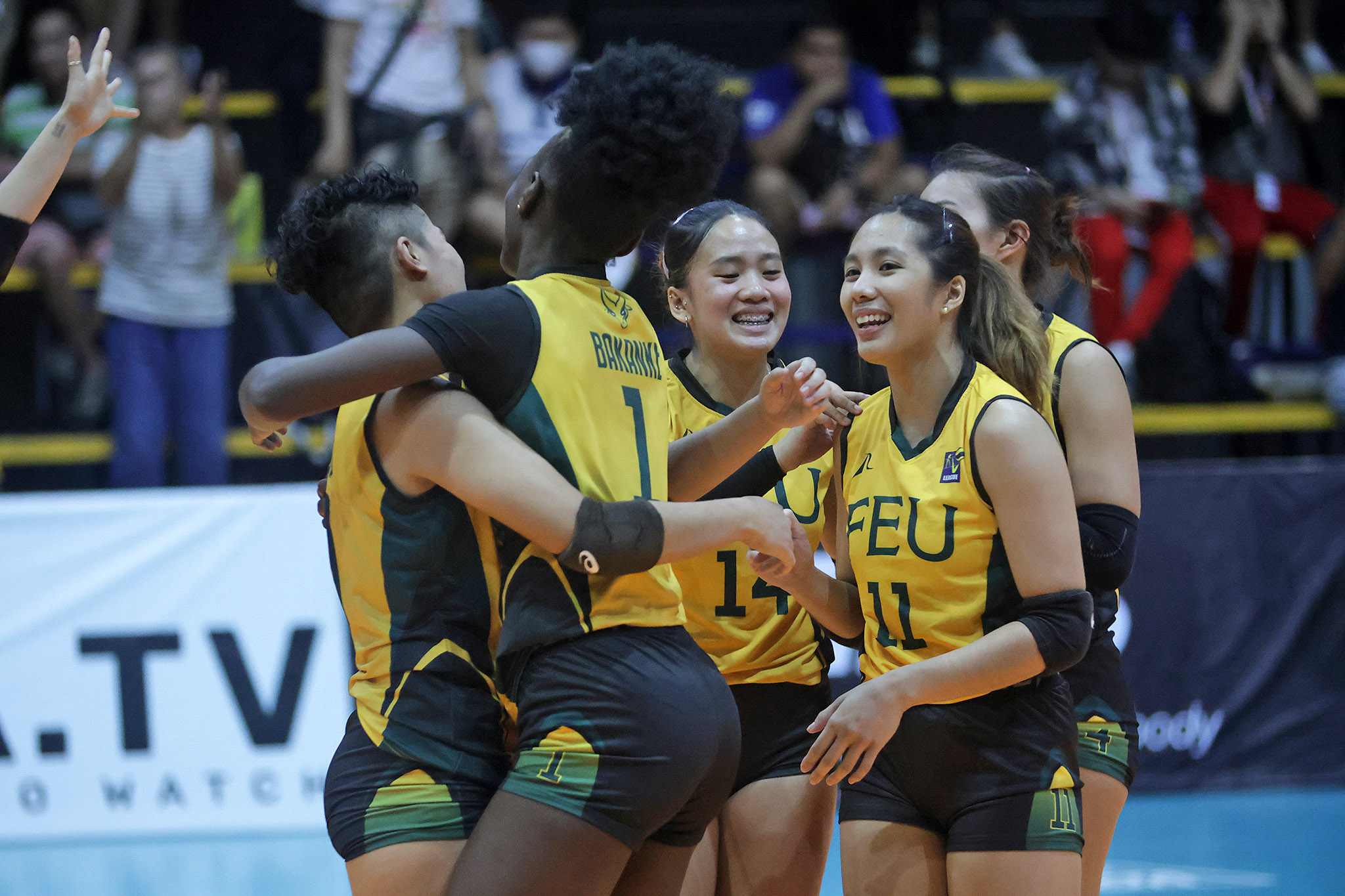 FEU Completes Elims Sweep - News | The V-League