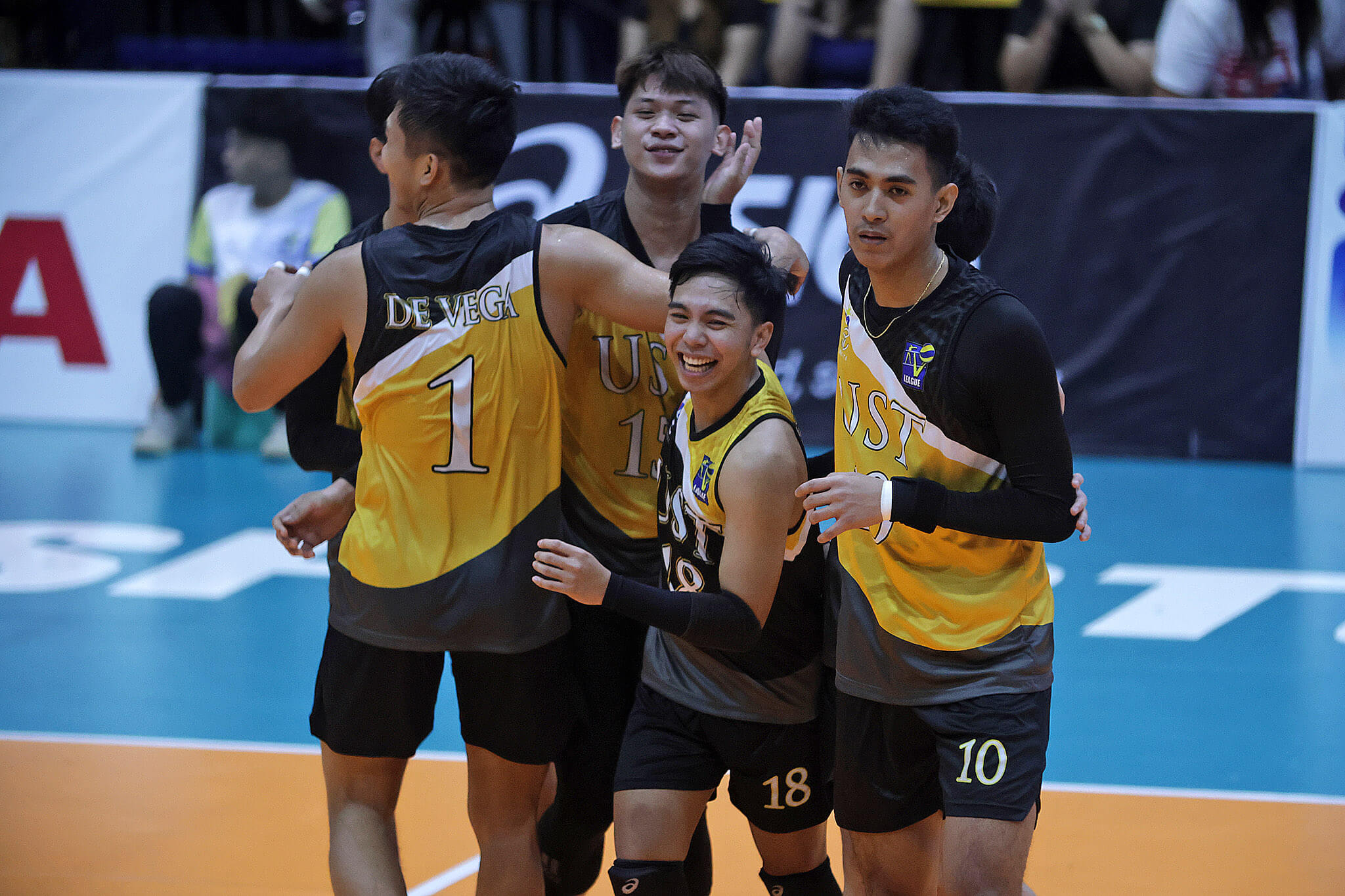 UST withstands NU rally for bounce back win - News | The V-League